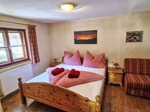 Flat with garden, barbecue & terrace - Image 5