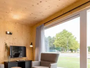 Pleasant bungalow with terrace - Image 5