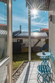 Appartement de vacances avec jardin, terrasse et sauna | Vue jardin - Image 2