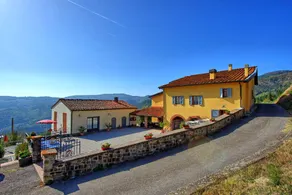 Villa with garden, pool & barbeque | Panoramic view - Image 3