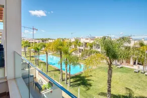 Voll ausgestattete Ferienwohnung mit Terrasse, Pool und Whirlpool | Meerblick | Ideal für Homeoffice - Image 4