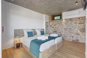 Wunderschönes Privatzimmer mit Garten, Terrasse und Pool | Gartenblick - Image 3