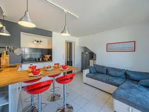 Flat with terrace | Close to the beach - Image 2