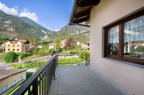 Attraente appartamento con terrazza | Vista sulla montagna - Image 2