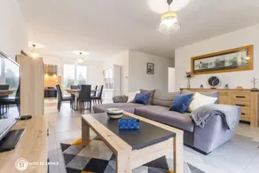 Gite with BBQ, private pool & terrace - Image 2