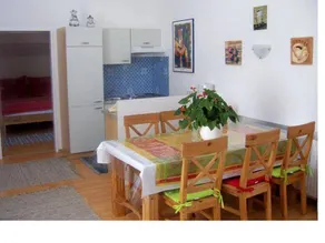 Child-friendly wonderful flat with terrace | Pet-friendly - Image 1