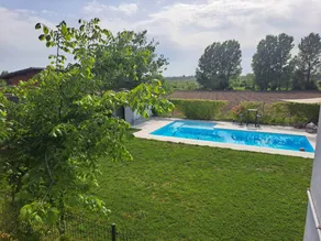 Ferienhaus mit Garten, privatem Pool und Grill - Image 2