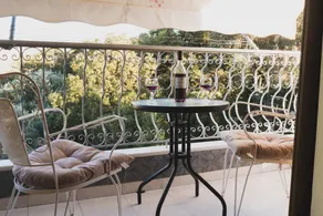 Family-oriented apartment with terrace, BBQ & garden | Garden view | Perfect for remote work | Pets allowed - Image 3