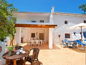 House with private pool, barbecue & garden | Mountain view - Image 5