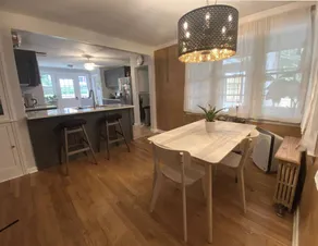 House with garden & terrace - Image 3