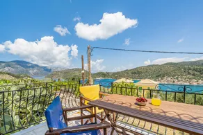 Studio 'Veronis 3' with Sea View, Shared Pool & Wi-Fi - Image 3