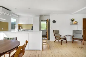 Fully equipped holiday home with sauna, garden & terrace - Image 5