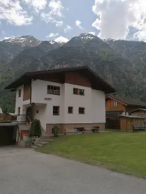 Apartamento vacacional | Vistas al jardín - Image 2