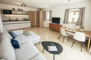 Familienorientiertes Apartment mit Garten, Pool und Terrasse | Poolblick - Image 3