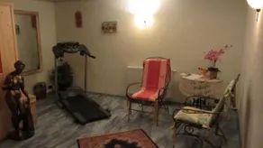Flat with garden | Mountain view - Image 5