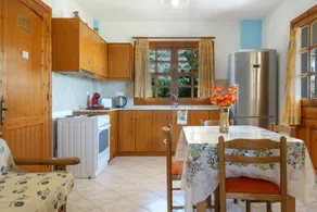Holiday apartment with garden & terrace | Beach view - Image 5