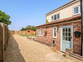 Child-friendly cottage with garden | Pets allowed - Image 3