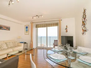 Family-oriented cottage | Beach view | Next to the beach - Image 4