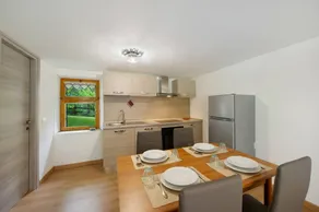 Flat with garden | Mountain view - Image 5