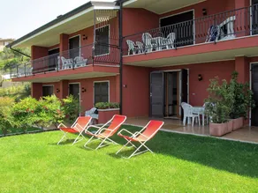 Appartement de vacances avec terrasse, jardin et piscine | Vue lac - Image 4