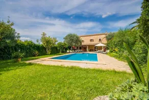 House with terrace, private pool & garden - Image 2