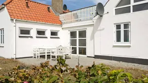 Nice holiday home with terrace, jacuzzi & BBQ | Close to the beach - Image 3