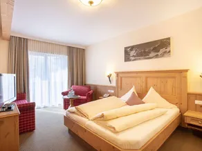 Private room with garden - Image 2