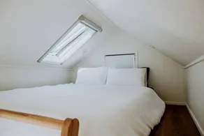 Breathtaking Tiny House with Delightful Sky Views in Pomonal, Victoria - Image 4