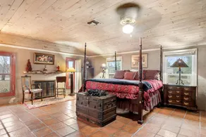 Riverbank Escape for Families and Friends with Ping Pong, Mrs. Pac-Man, and Cozy Den in Kerrville, Texas - Image 3