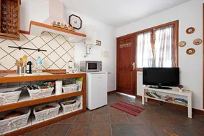 Children-friendly beautiful apartment with terrace & barbecue | Sea view - Image 2