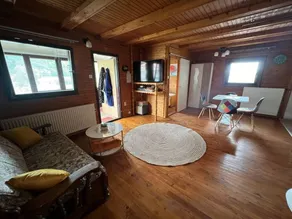 House with barbeque, hot tub & sauna - Image 3