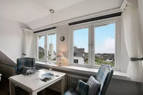 Beautiful flat with pool, terrace & garden | Garden view | Close to the beach - Image 5