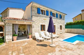 Letting with barbeque, pool & terrace | Pool view - Image 3