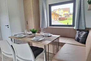 Mobilheim mit Terrasse - Image 2