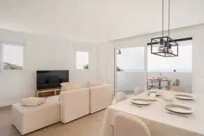 Holiday home with barbeque, terrace & jacuzzi | Pet-friendly - Image 2