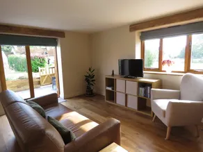 Familienorientiertes schönes Landhaus | Haustiere erlaubt - Image 3