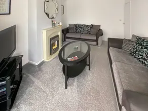 Family-oriented cottage with garden & barbecue | River view | Dogs allowed - Image 2