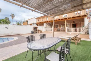 Villa avec terrasse, piscine privée et barbecue | Vue mer - Image 4