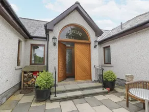 Child-friendly cottage with garden | Dogs allowed - Image 2