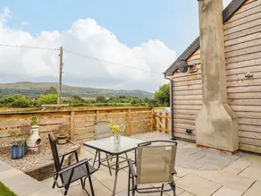 Casa rural apta para niños con barbacoa y jardín | Vistas a la playa | Admite mascotas - Image 2
