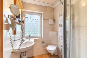 Country House Room 'Wachtelnest' with Mountain View and Wi-Fi - Image 5