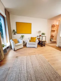 Holiday apartment with garden | Garden view - Image 4