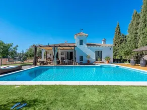 Fully equipped pleasant holiday home with garden, private pool & barbeque | Nature view - Image 3