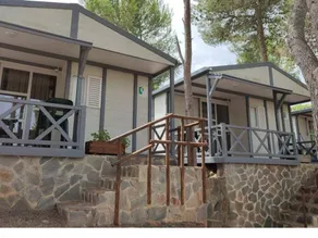 Wunderschöner Bungalow mit Pool und Terrasse | Bergblick | Haustiere sind willkommen - Image 4