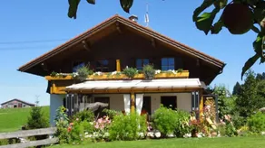 Apartment with BBQ & garden | Mountain view - Image 5
