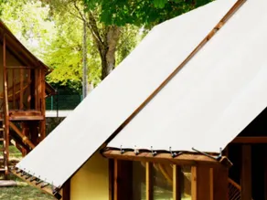 Cabin with terrace - Image 4