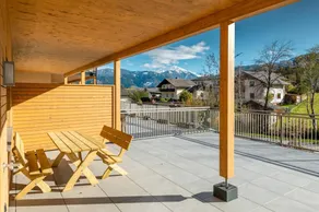 Family-friendly apartment with terrace - Image 3