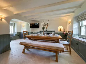 Family-oriented cottage with garden | Pet-friendly - Image 4