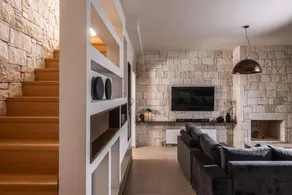 Children-friendly wonderful holiday apartment with barbecue, private pool & terrace | Water view | Beach nearby | Good for workation - Image 5