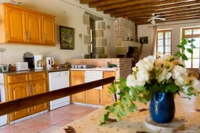 Gite with pool, garden & barbecue - Image 2